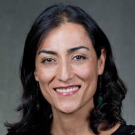 Blanca E. de la Cruz staff bio